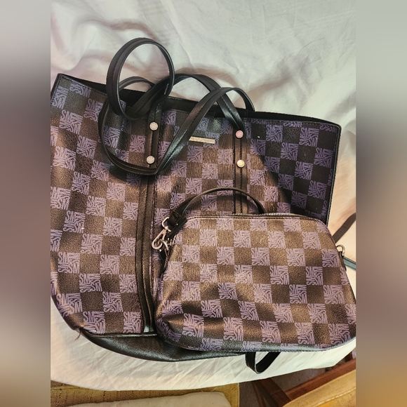Dual Steve Madden Tote And Crossbody - Picture 1 of 3